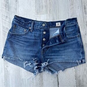 Levi's White Oak Cone Selvage 501 Denim Shorts Womens Size‎ 27
